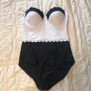 Black and white scalloped one piece swimsuit